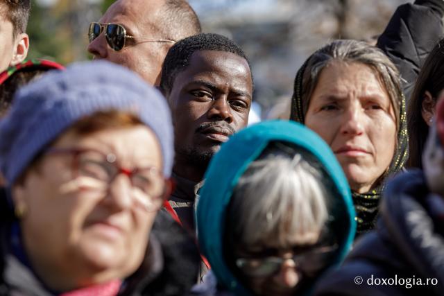 Bucuria credinței la Iași – Sfânta Liturghie în cinstea Sfintei Parascheva și a Sfântului Grigorie Palama, 2025 / Foto: Oana Nechifor Bucuria credinței la Iași – Sfânta Liturghie în cinstea Sfintei Parascheva și a Sfântului Grigorie Palama, 2025