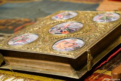 (Video) Evanghelia de la sărbătoarea Sfinților Arhangheli Mihail și Gavriil – Pr. Constantin Sturzu | Evanghelia la zi