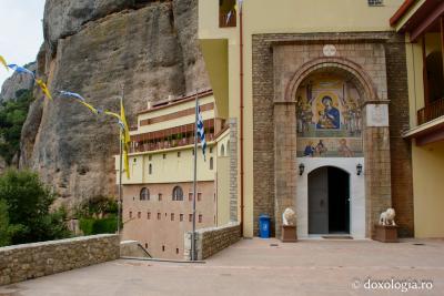(Video) Frumusețea mănăstirilor din Grecia