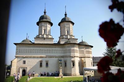 (Video) Mănăstirea ieșeană Cetățuia și-a cinstit hramul